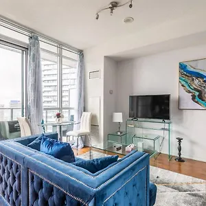 Apartment Gorgeous 1br W/parking Across The Scotiabank Arena, Toronto